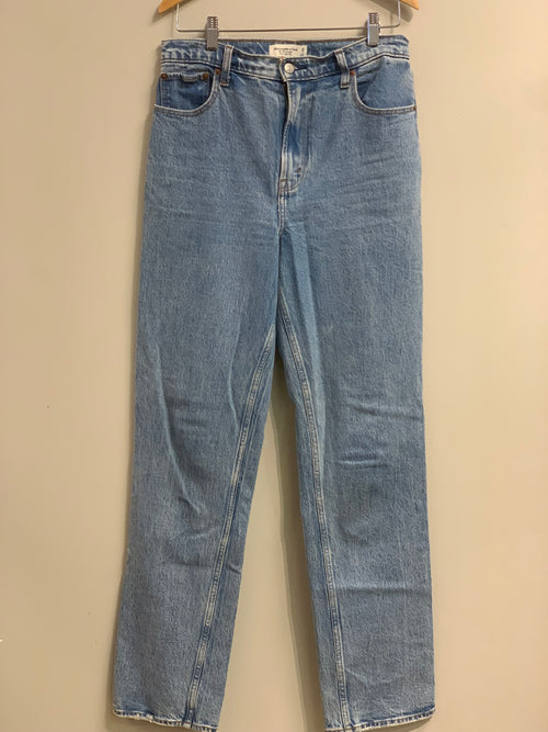 Abercrombie 90s straight ultra high rise jeans