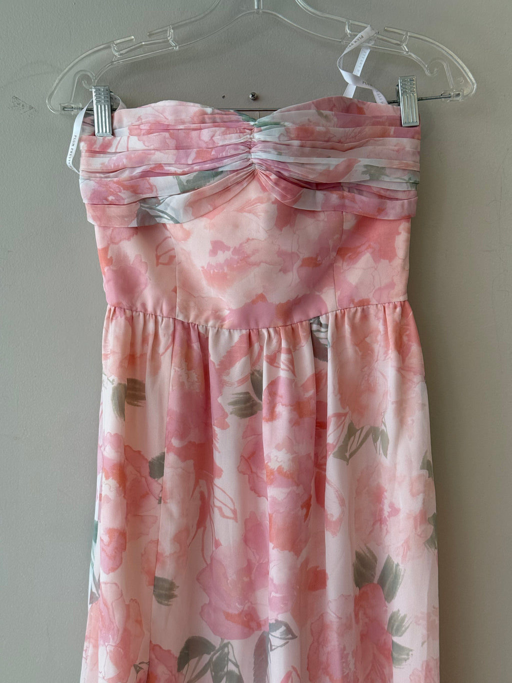 Plum Pretty Sugar NWT pink strapless floral dress
