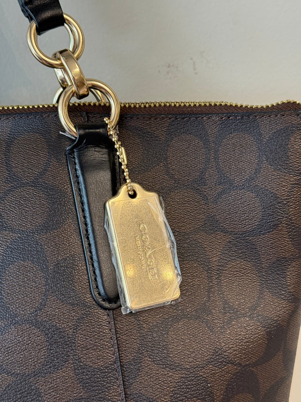 Coach NWOT signature tote