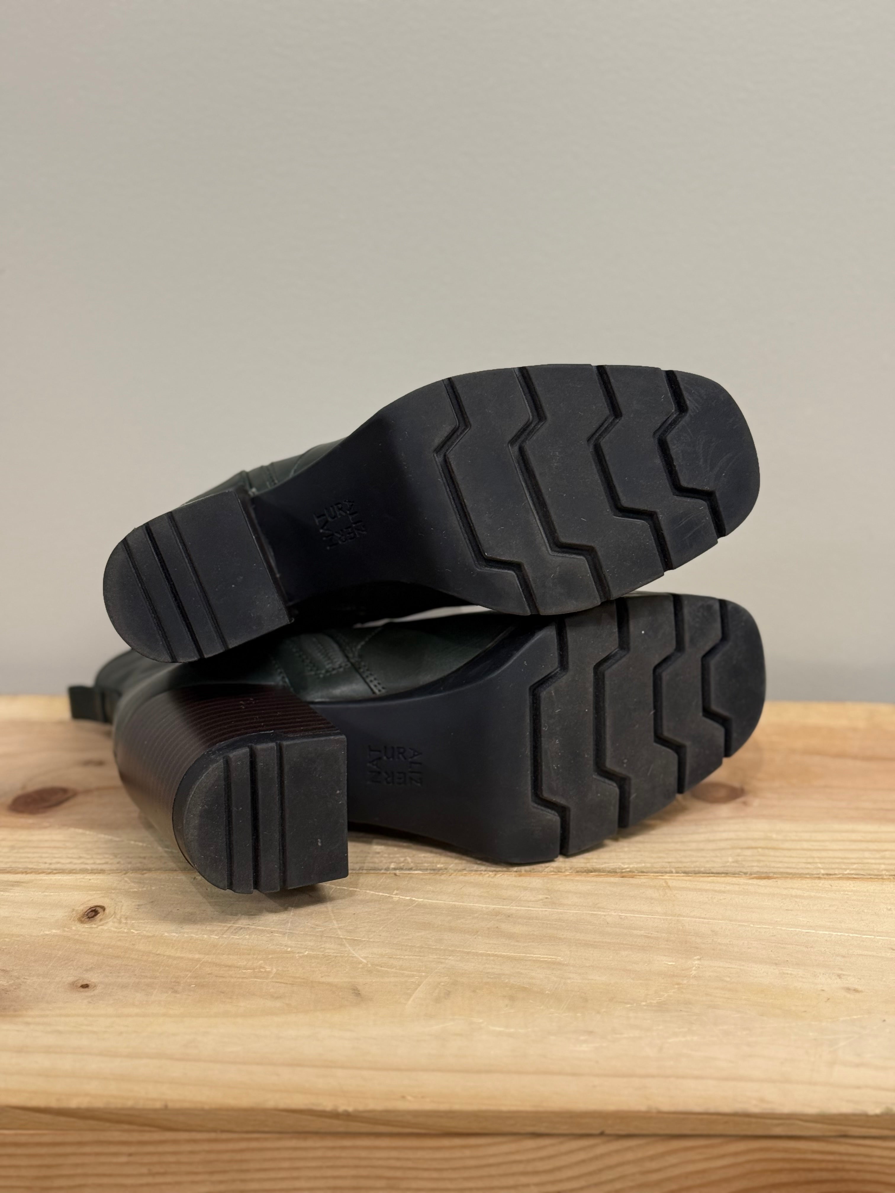 Naturalizer green ankle boots