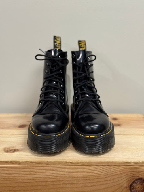 Air Wair patent platform Jadon Doc Martens