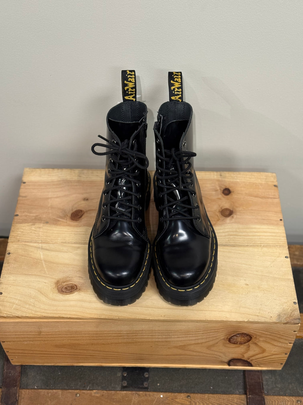Air Wair patent platform Jadon Doc Martens