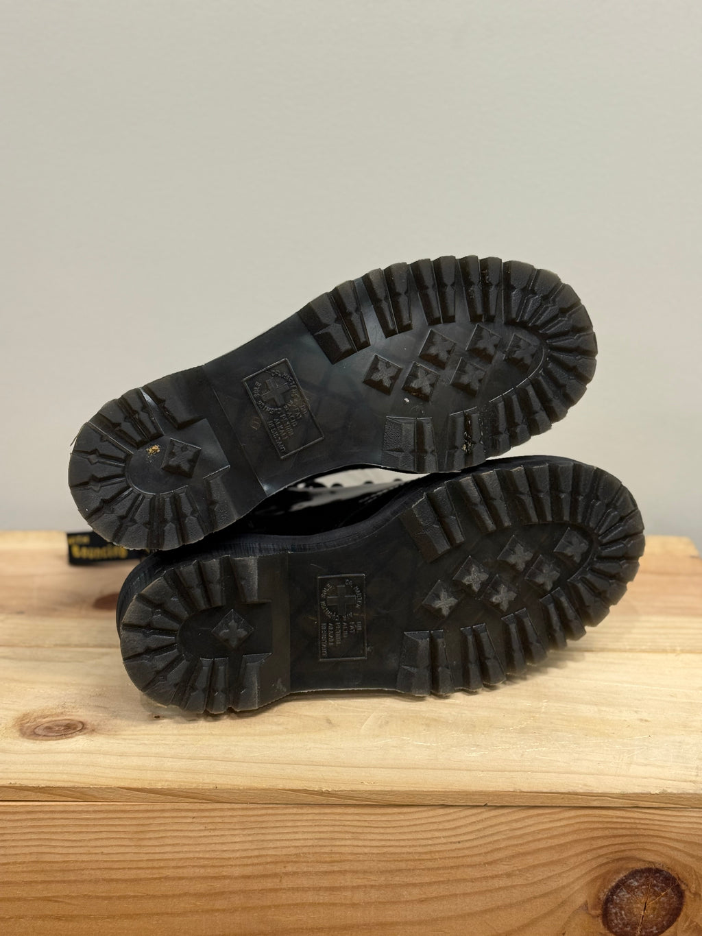 Air Wair patent platform Jadon Doc Martens