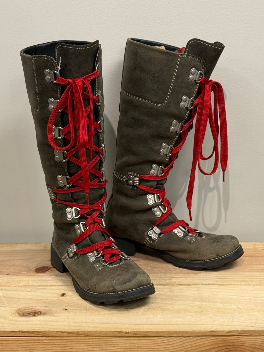 Timberland tall lace up combat boots