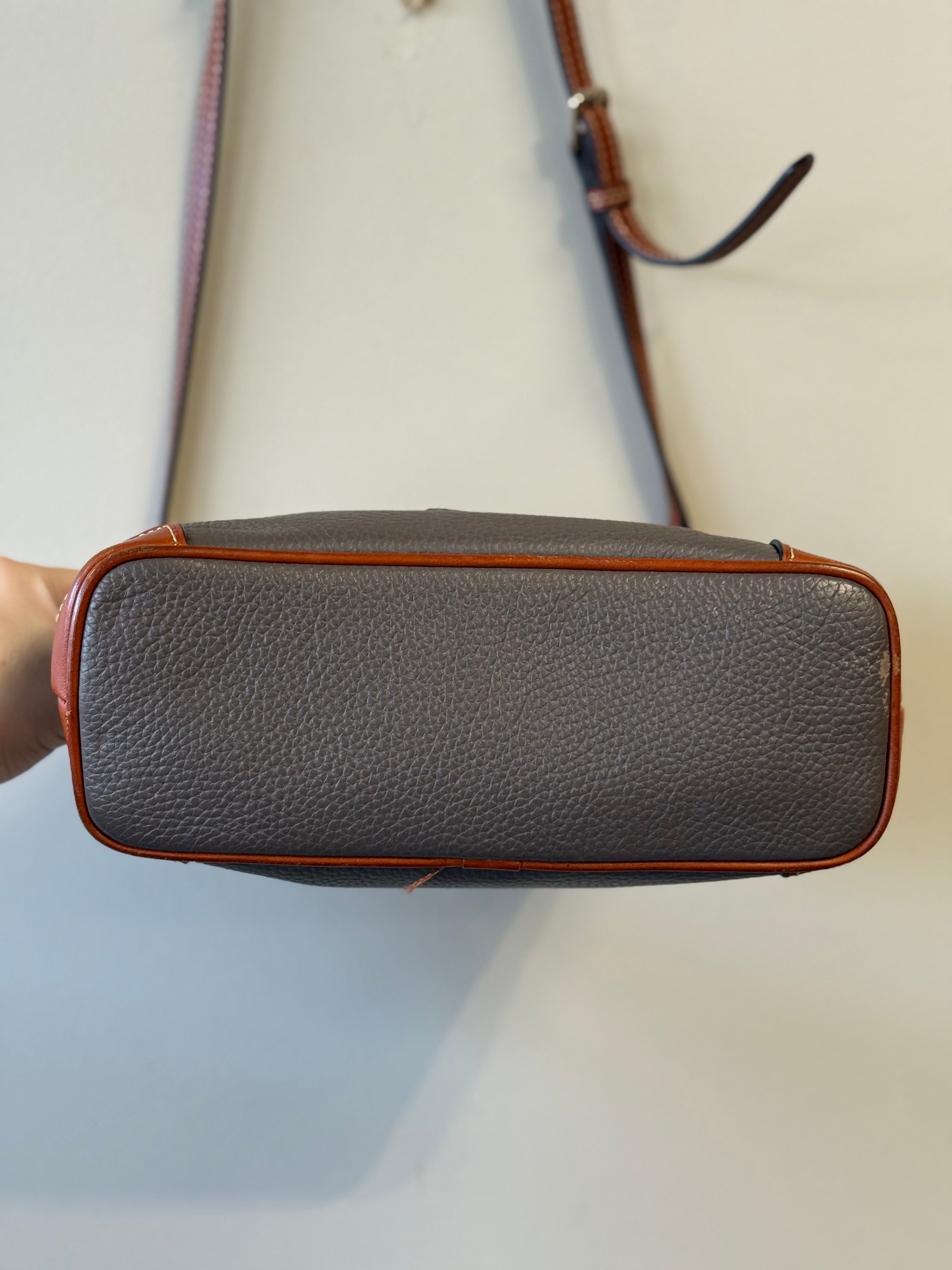 Dooney & Bourke pebble grain taupe crossbody