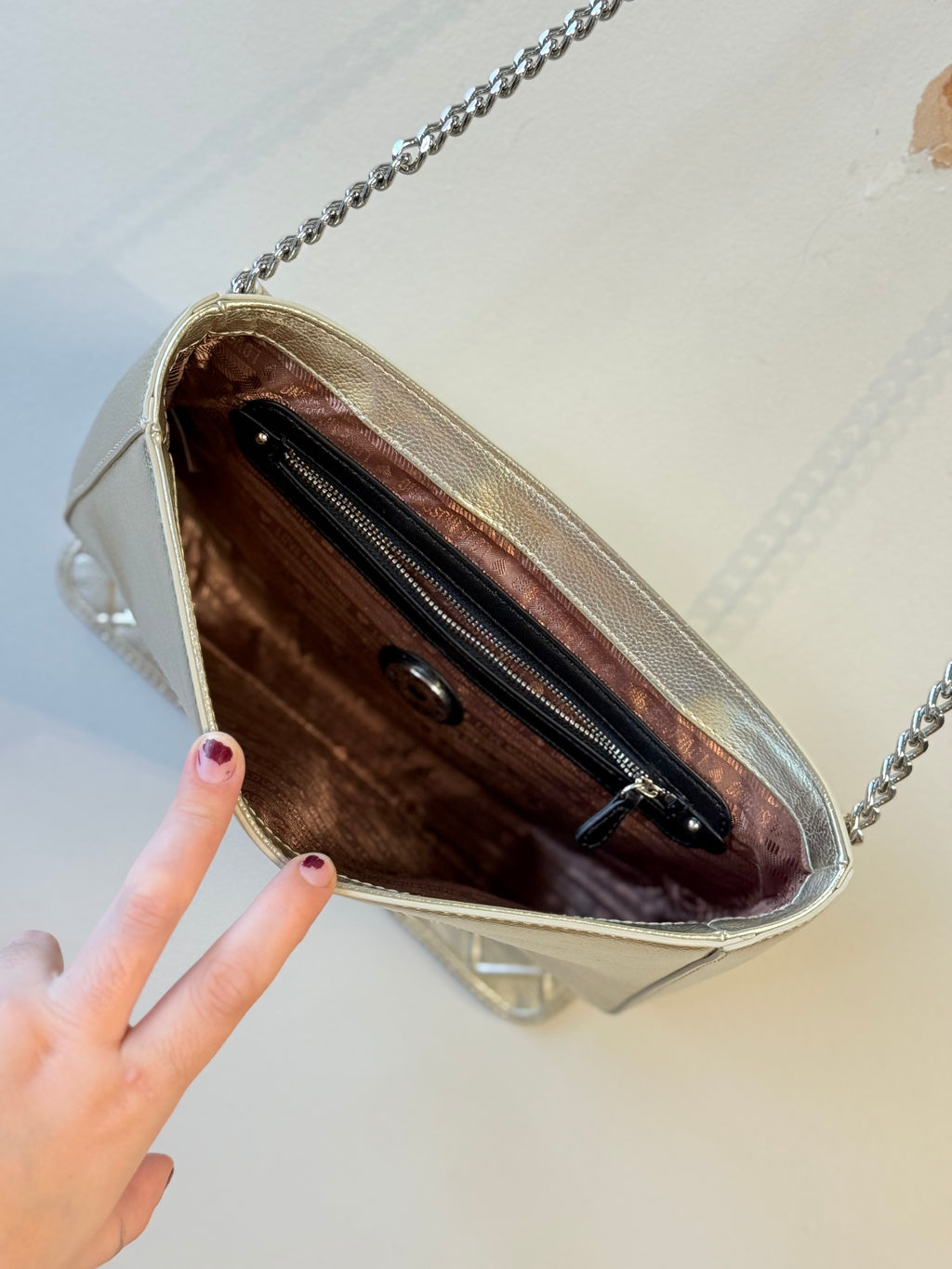 Love Moschino gold quilted shoulder bag