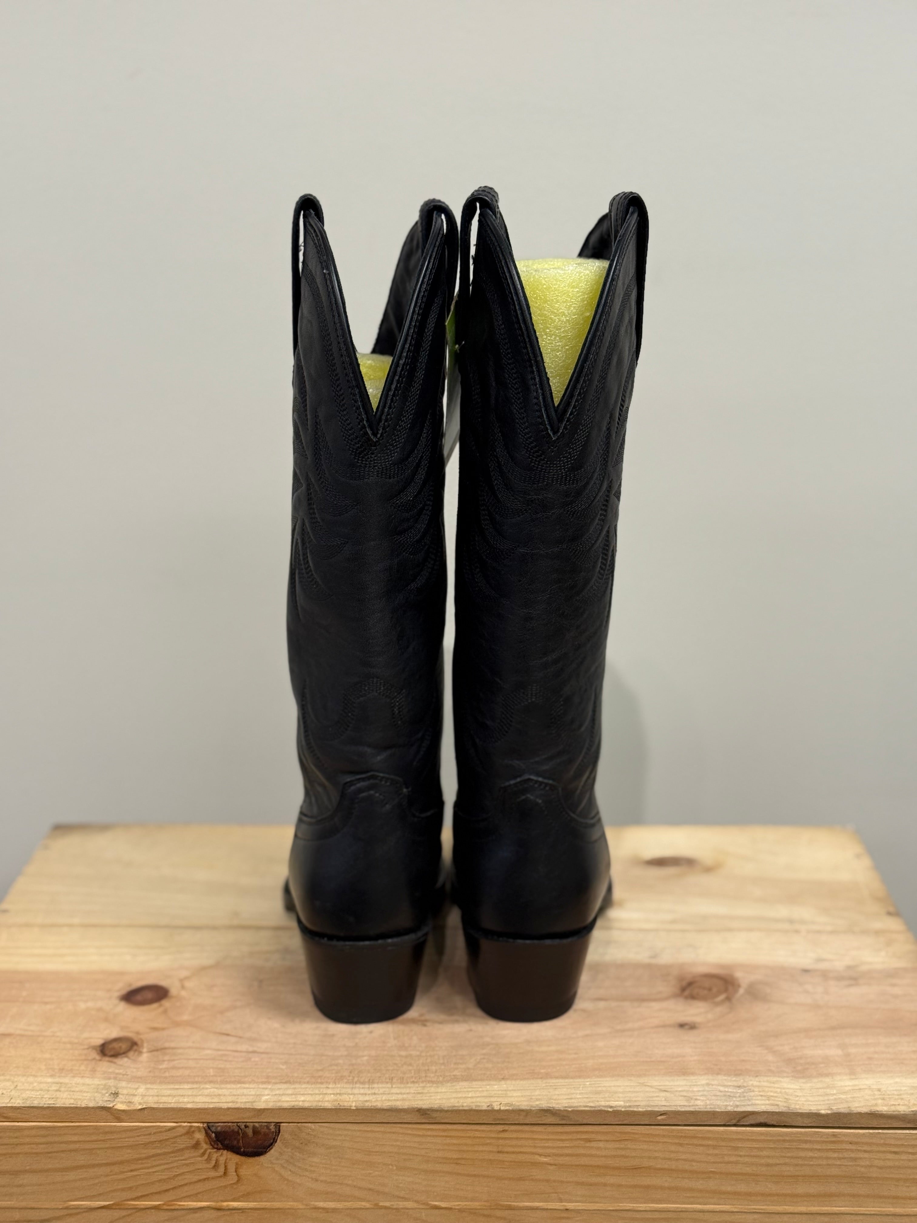 Tecova "The Annie" black cowboy boots