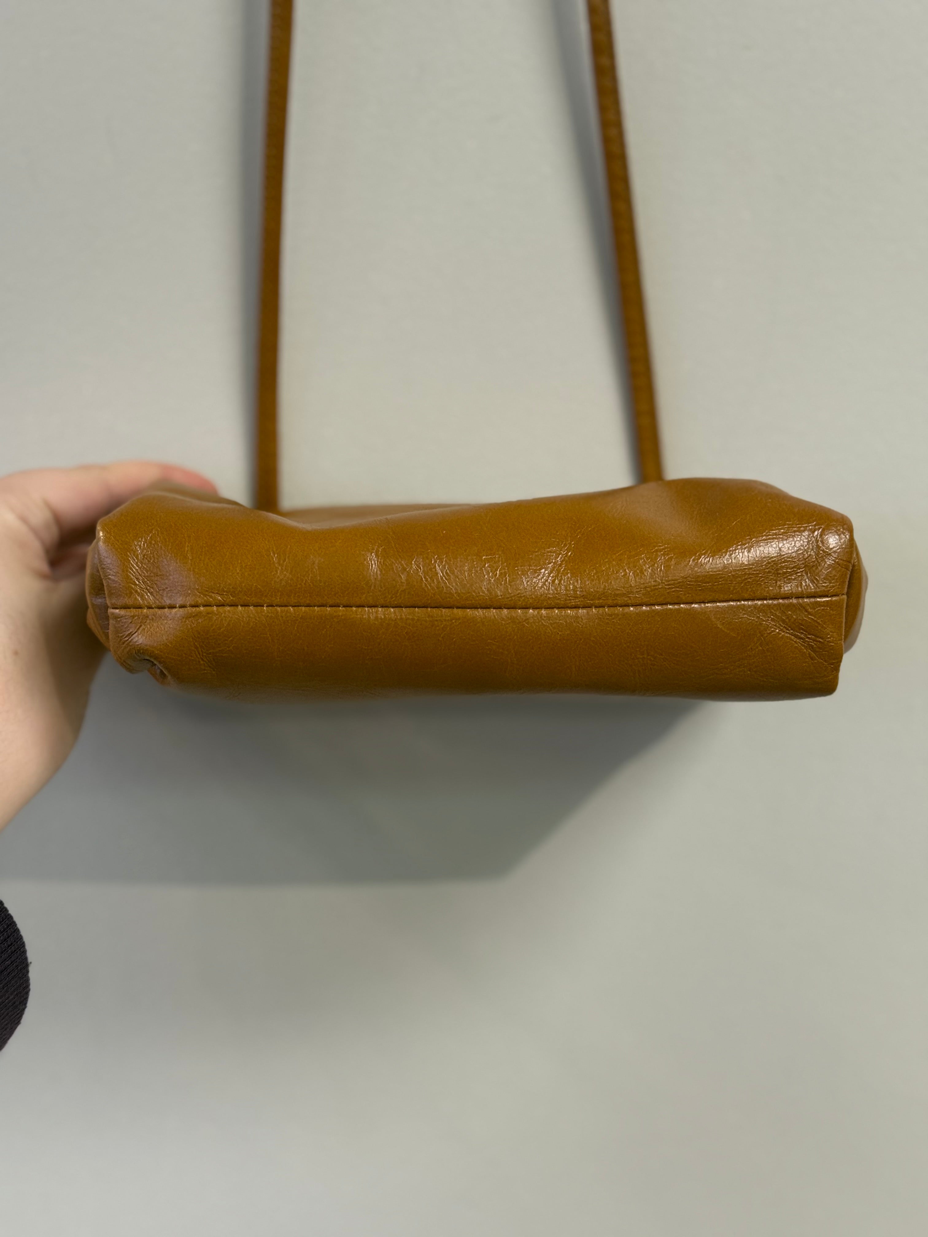 Hobo Lauren double frame crossbody